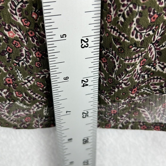 Loft Women’s Blouse Size M Olive White Mauve Sz M Polyester Career Office Dressy - Picture 9 of 9